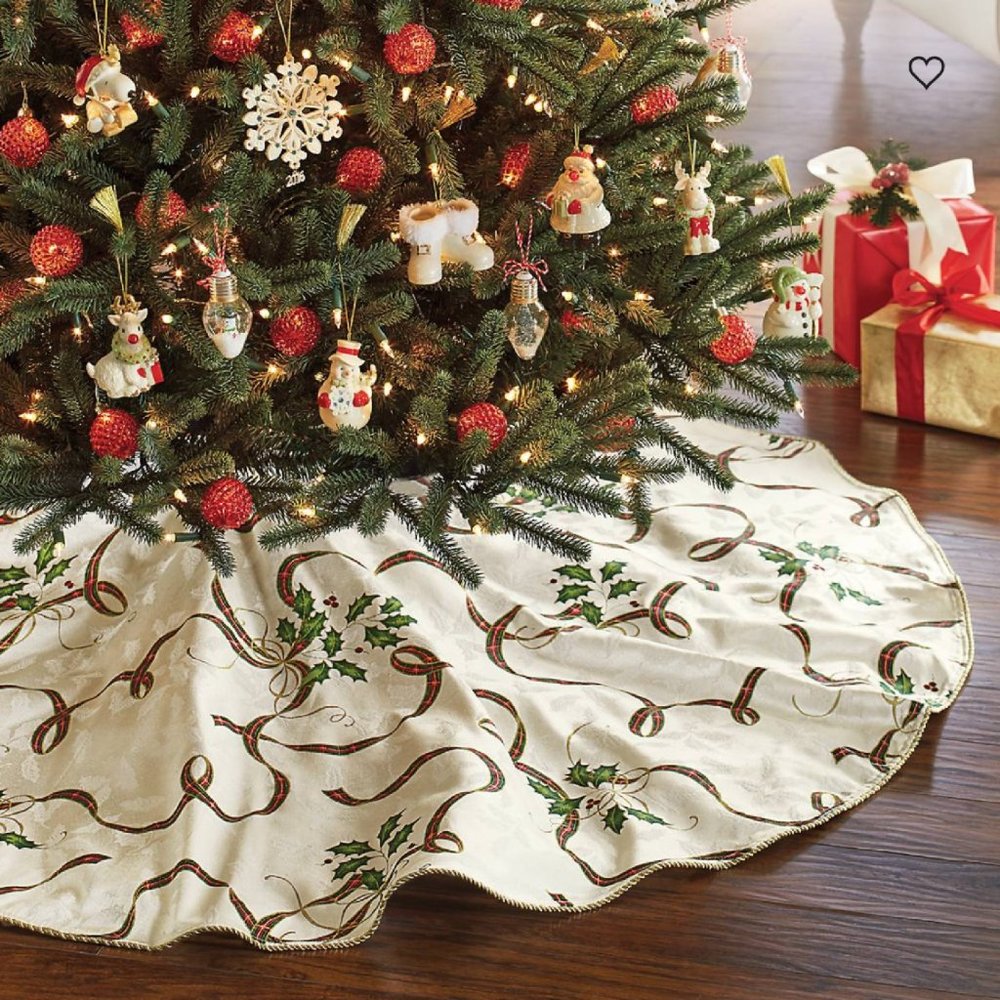 brand new Lenox Christmas Holiday Nouveau Damask approx. 60" Round Tree Skirt